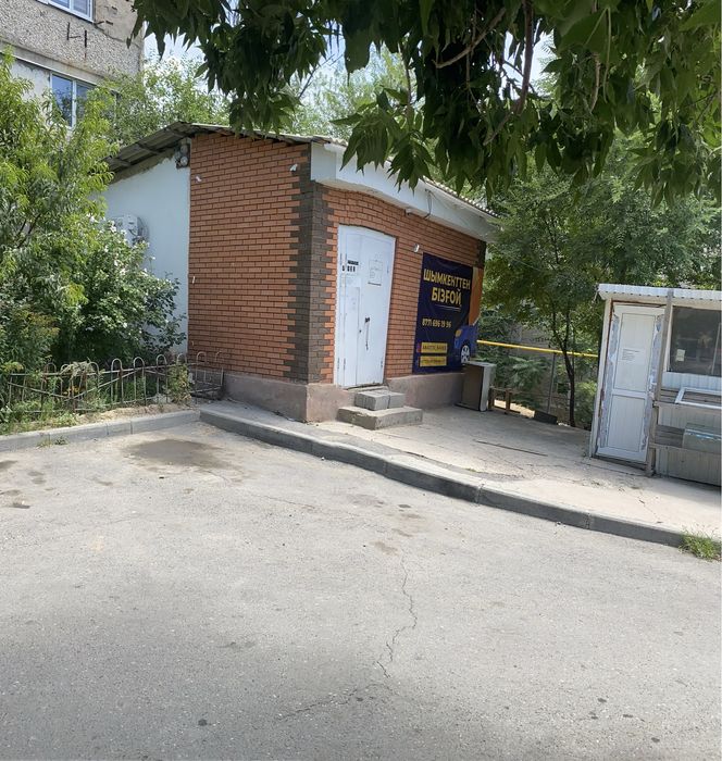 Сдается пустой магазин здания карго