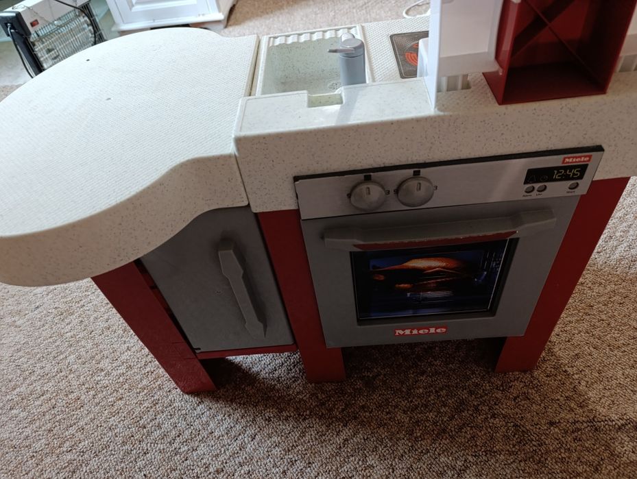 Детска кухня MIELE