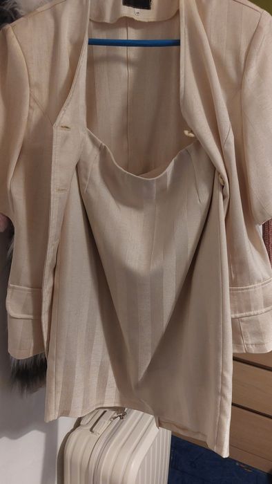 Set bluza maneca scurta + fusta dama marimea L 80% in