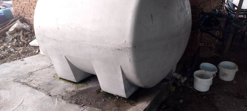 Цистерна за вода 3000