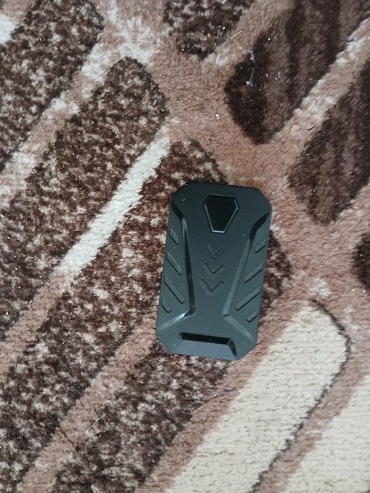 Vând tastatura pentru telefon aproape nouă