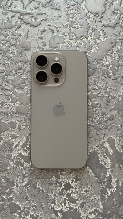 Iphone 15 Pro - 256 GB (ca nou)