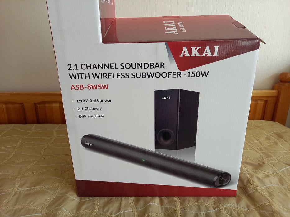 Саундбар  Akai  на една година.