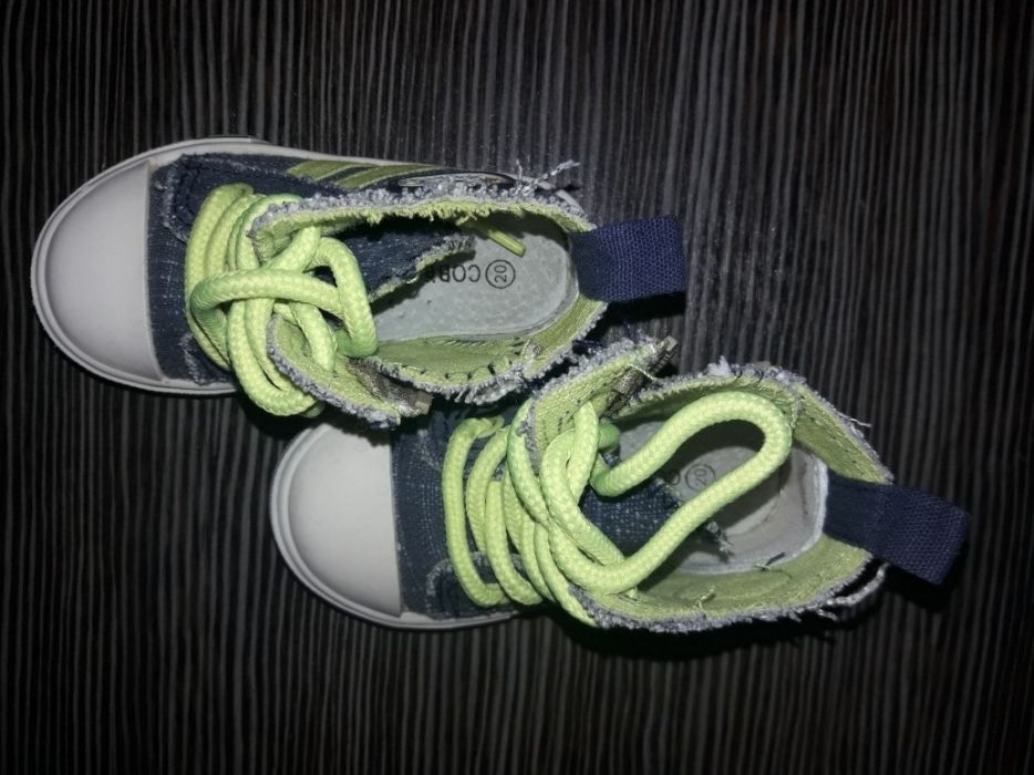 кеды кроссовки новые.