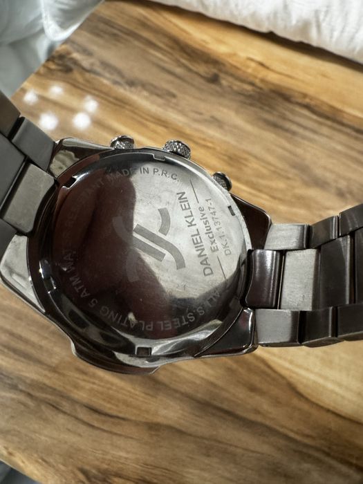 Часы мужские с коробкой