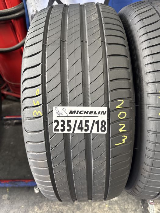 235/45/18 Michelin 2023