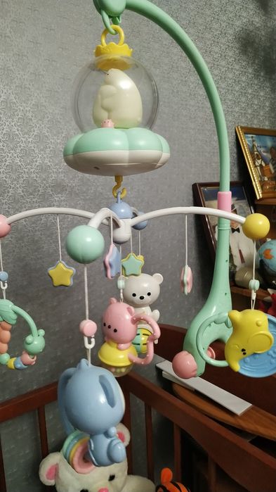 Подвеска на манеж , игрушки