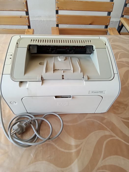 Принтер HP Laser Jet P 1005