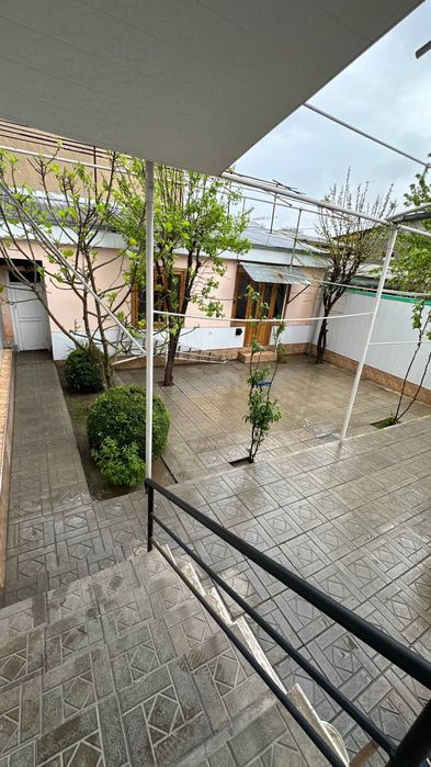 Продаётся Дом из  6 комнат