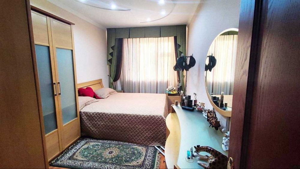 4+2/8/9 Ойбек, кафе Точка Вкуса, Мирабадский р-н