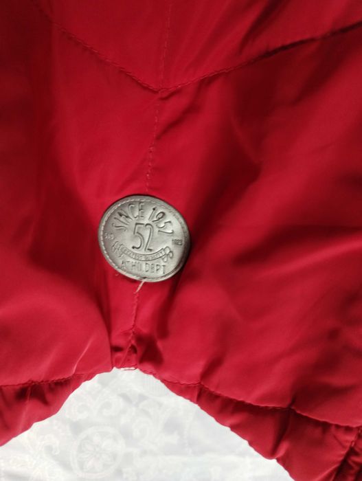 Яке палто.Момичешко зимно. рост 146.