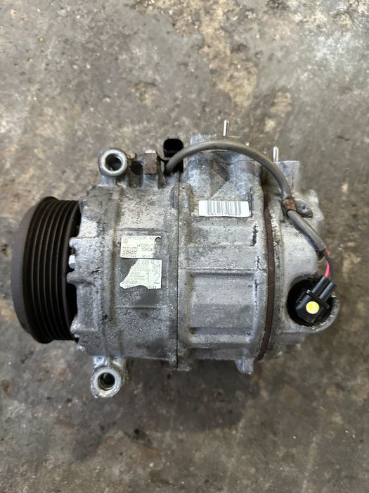 Климатичен компресор Mercedes S500 W221