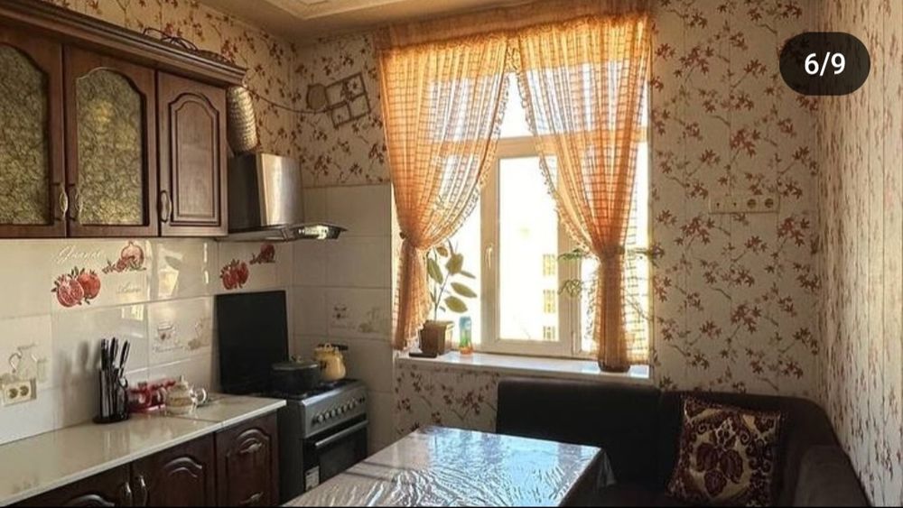 Uy sotiladi Telefon nomar: past