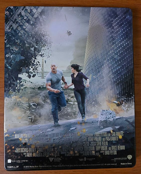 Vand steelbook San Andreas  bluray 3D+2D , nou, neutilizat