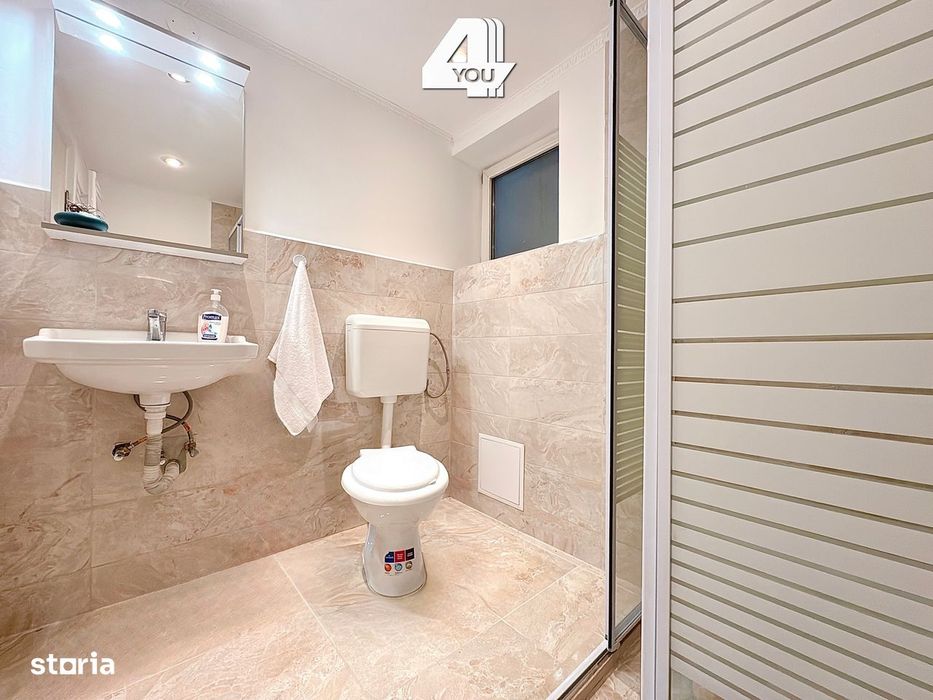 Închiriez apartament 3 camere, Ultracentral, B-dul. Revoluției, et.1