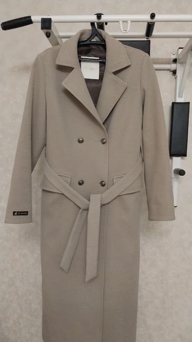 Продам пальто весна-осень