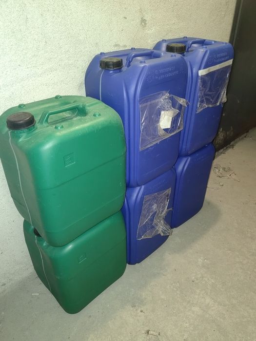 Туби 20 литра дебела пластмаса