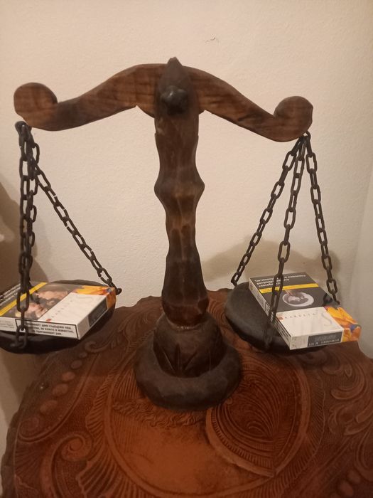 Старинен кантар,везна