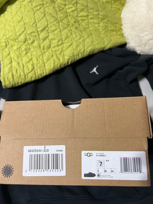 Ugg tasman II slippers