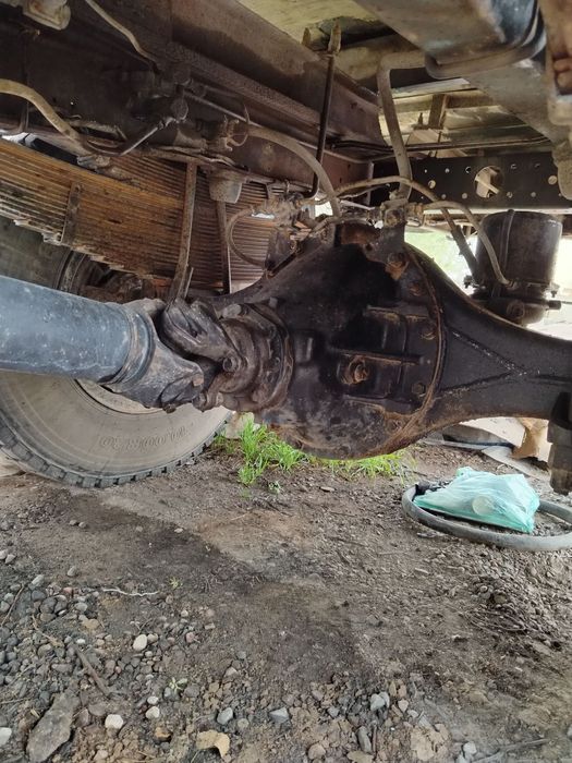 Zil dillnamer sotiladi 1999yil