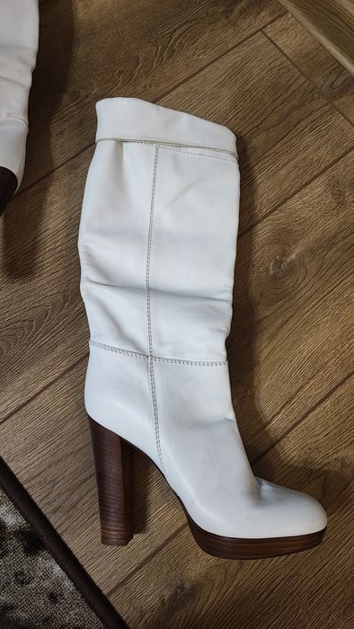 Кожени дамски обувки Casadei. 8 номер