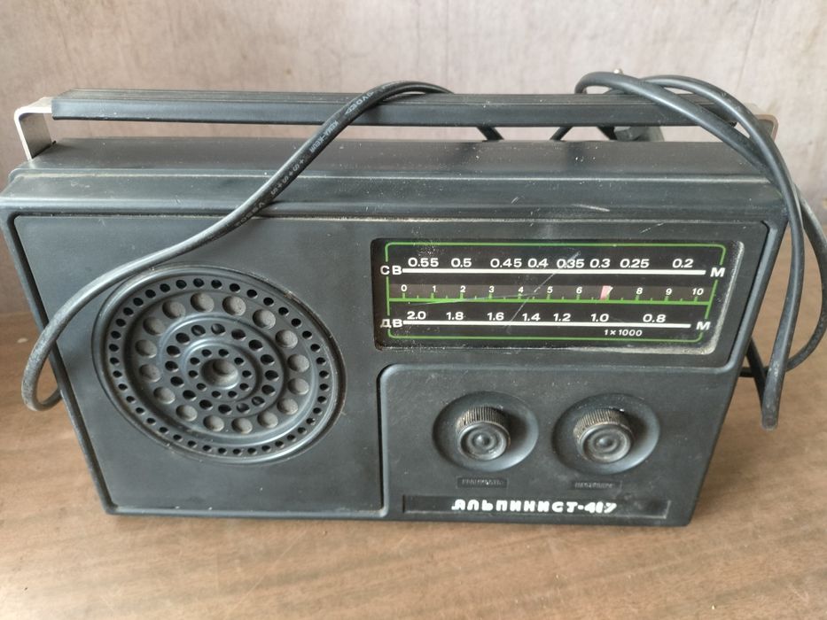 Продам радио приемник