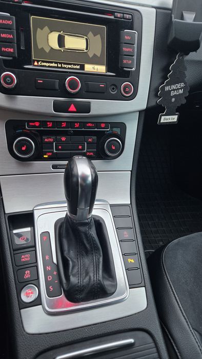 Vând Passat B7 2.0TDI automat