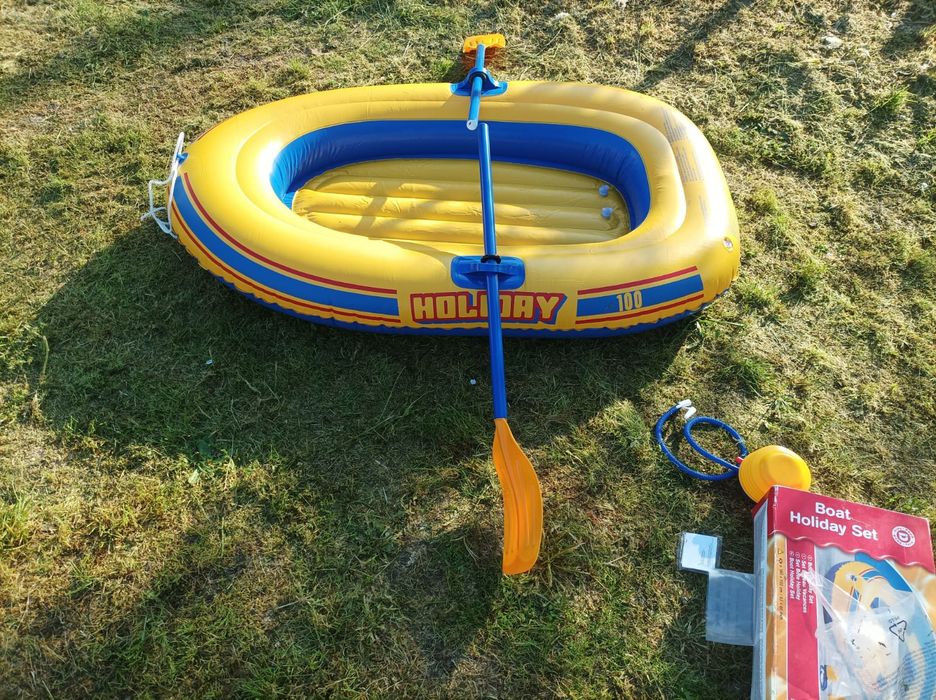 Надуваема детски лодка, нова