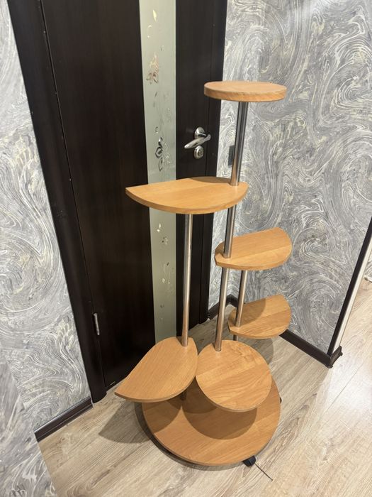 Подставка под цветы