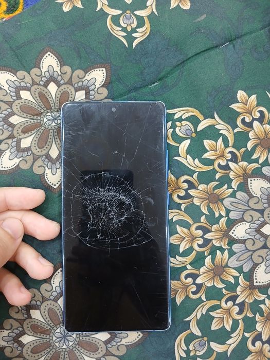 S10 Lite продается