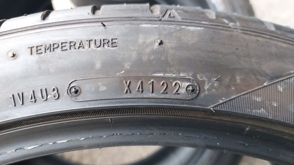 Летни гуми 285 35 22 Falken Azenis 4 броя
