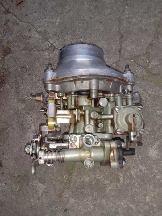 Автозапчасти карбюратор