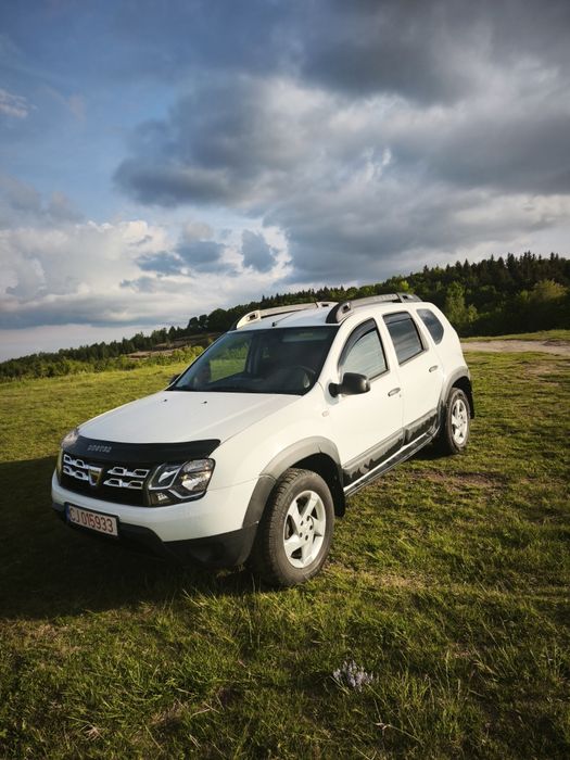 Vând DACIA DUSTER 1.5, 4x4
