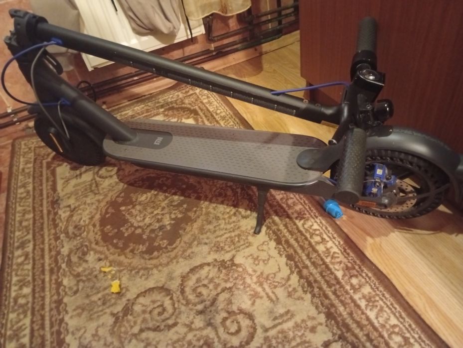 Schimb trotinetă electrică xiomi mi scuter 3 cu calculator