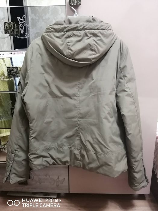 Фирменная стильная куртка