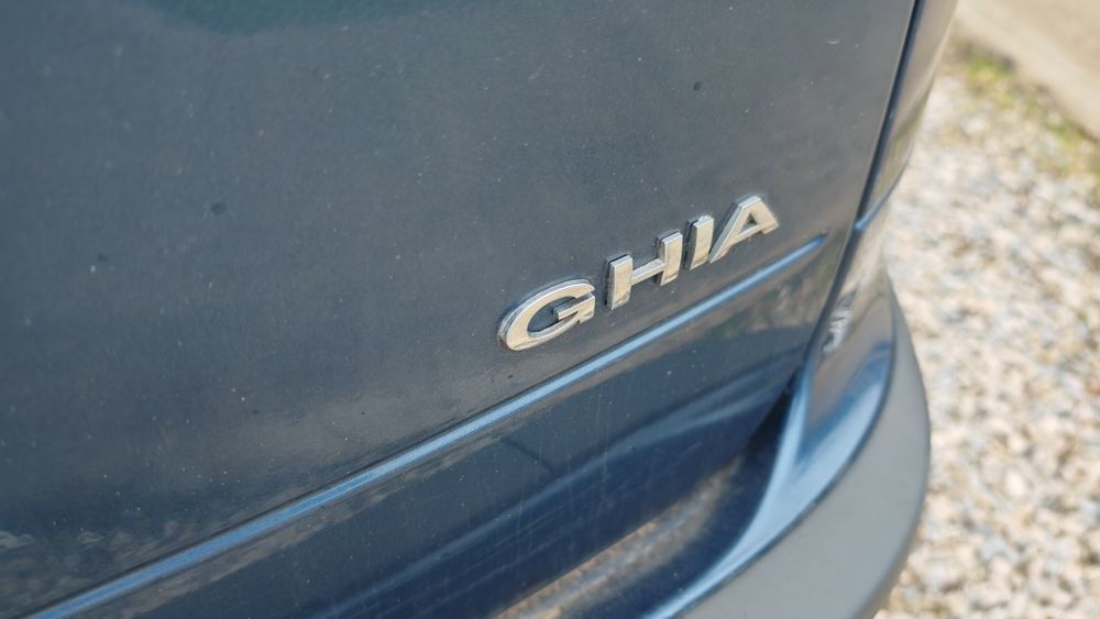 Форд фокус 2006 година 2.0i газ бензин GHIA модел