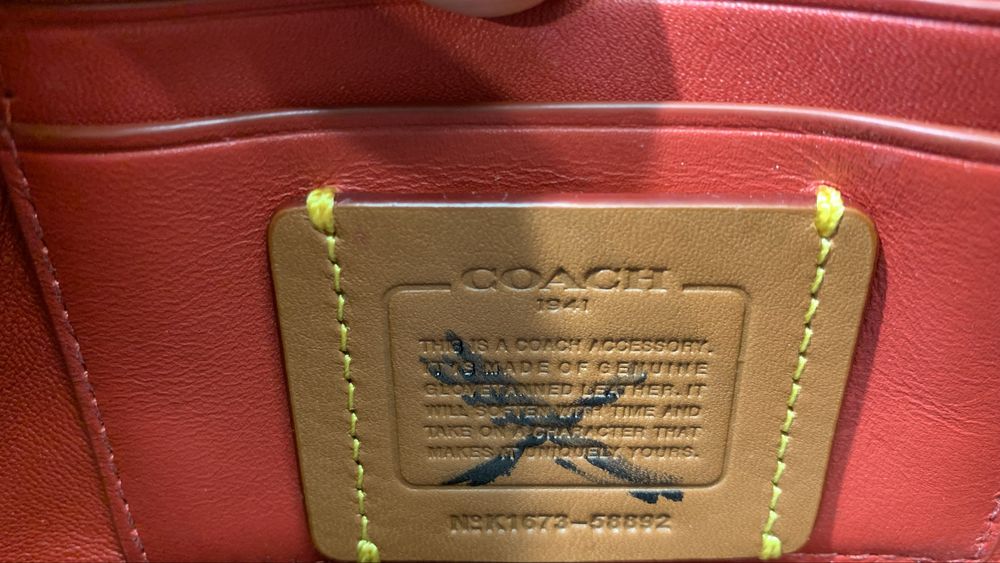 Дамска клътч чанта Coach