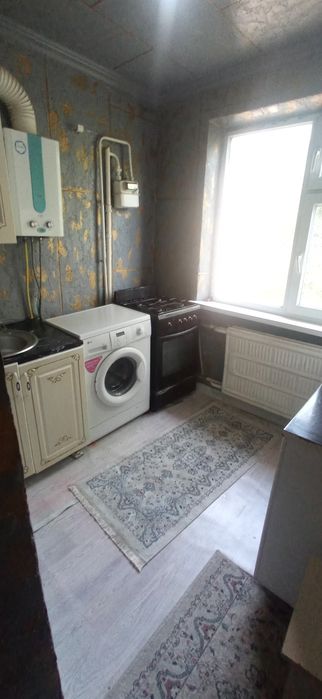1 ком 5 этаж Янги Шахар