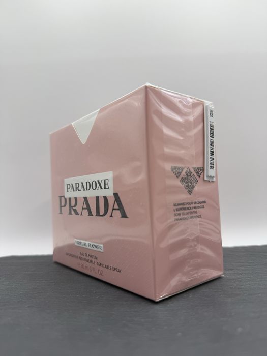 Prada Paradoxe Virtual Flower