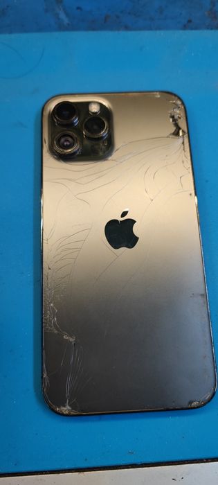 iPhone 12 pro max pentru piese spate spart