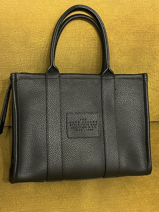 Чисто нова чанта