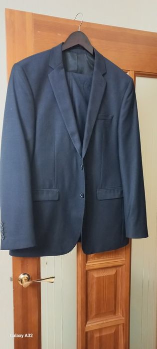 Мужской классический  костюм