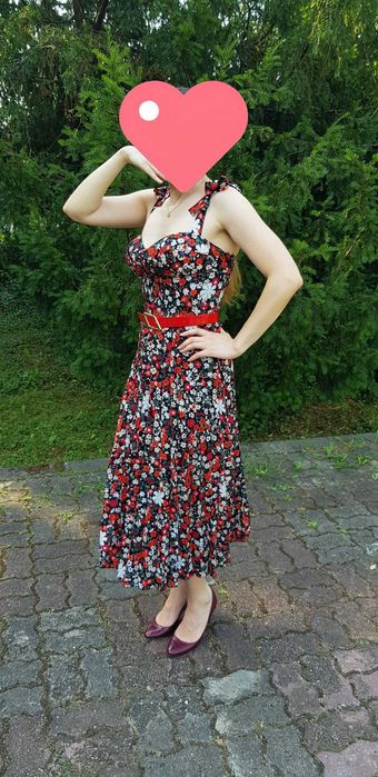 Rochie de seară midi cu imprimeu floral