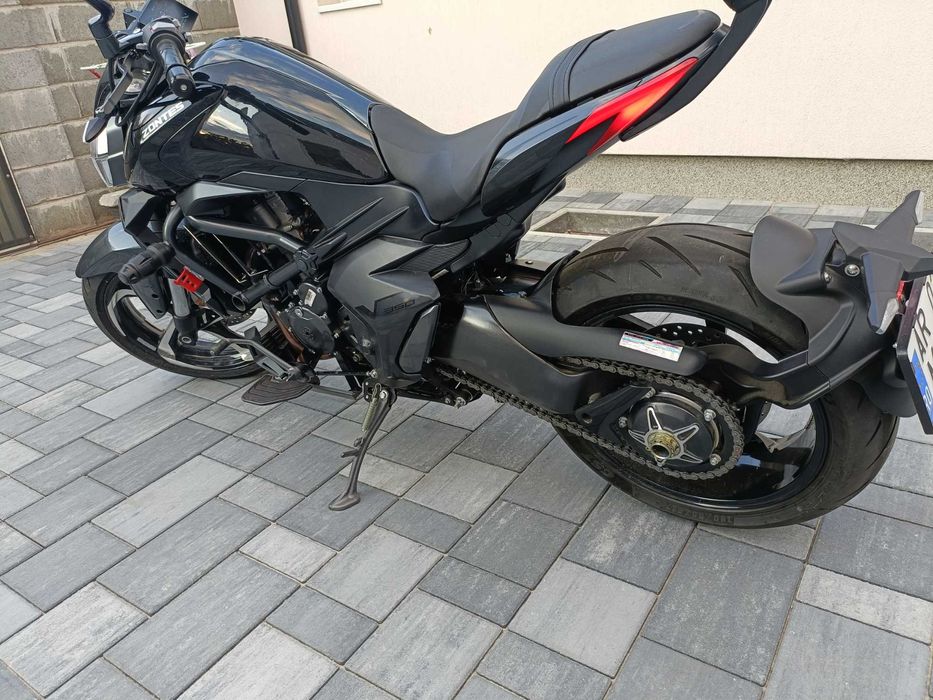 Motocicleta Zontes Daytona 350V ( A/A2)
