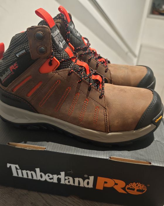 Timberland safety boots