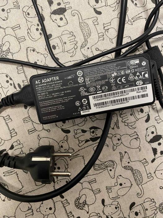 лаптоп Lenovo Yoga 2