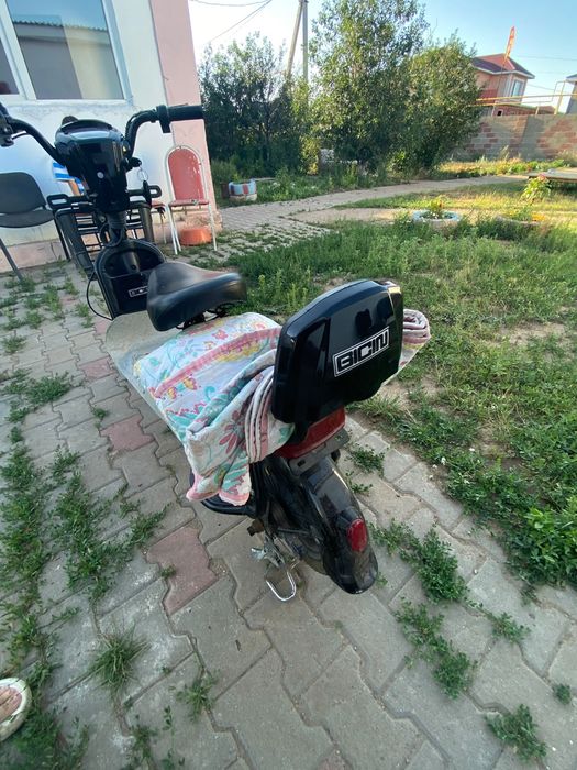 Срочна продаю  нужен денг