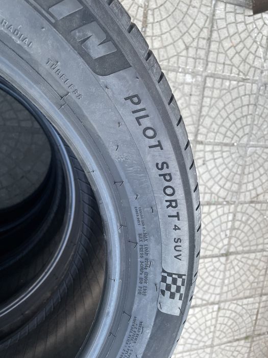 4бр.летни гуми Michelin Pilot Sport4 SUV 235/55/19 105Y Extra Load