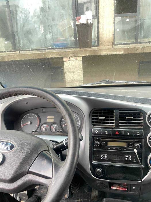 Kia Bongo 2014 refrijerator