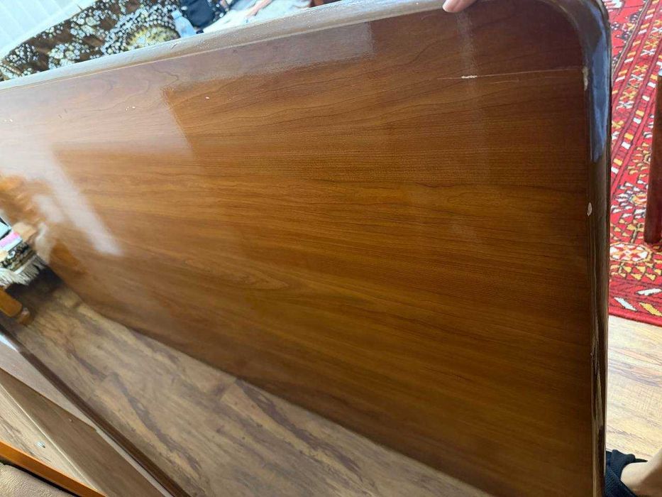 Продам стол (без ножек) / столешницу